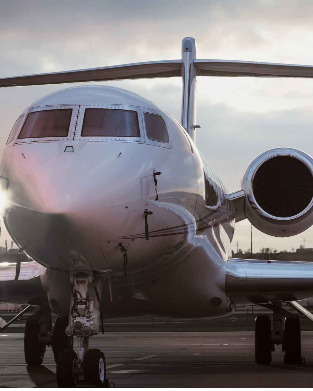 Exterior aircraft cleaning on heavy jet